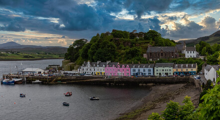 Fototapeta na wymiar Colourful Houses at the old Harbor of Portree, Isle of Skye, Sco