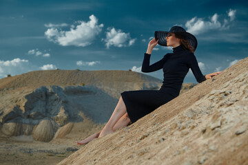 lady in black clothes