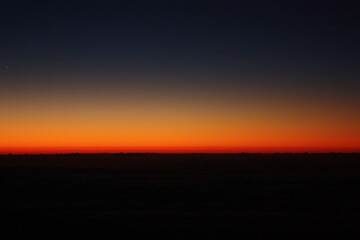 Fototapeta na wymiar Mesmerizing view of sunrise at Mauna Kea in Big Island Hawaii USA 