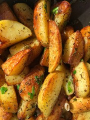 Roadted potatoes with spices