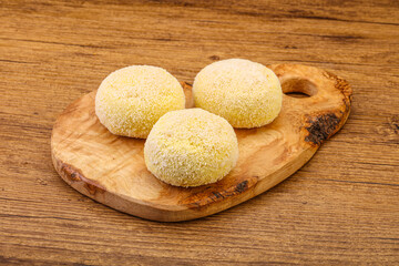 Raw potato zrazy for cooking