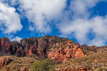 Landscape Image of Red Rock Cliffs and Clouds in Sedona AZ