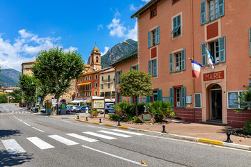 Fototapeta na wymiar Small town of Breil Sur Roya in French Alps.