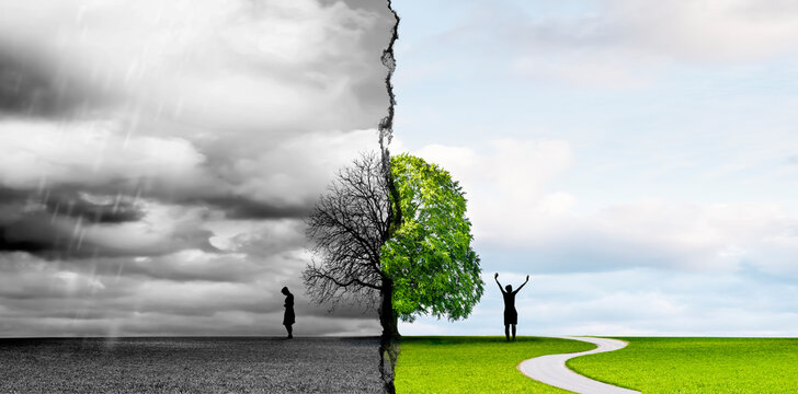 Silhouette einer Frau in einer Landschaft mit unterschiedlichen Emotionen als Komzept