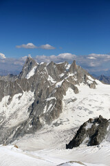 Obraz premium Summer glacier landscape, Aiguille du Midi 3842m, White Valley, Mont Blanc massif, Chamonix, France.