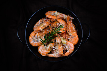 Fresh shrimp cooking. Suitable for advertising.