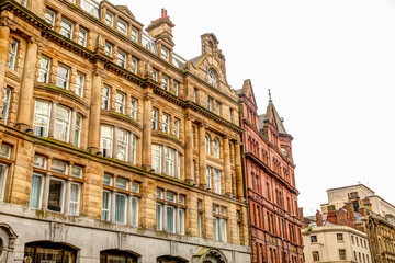 Fototapeta na wymiar Buildings and streetside scenery in Liverpool UK around Matthew Street
