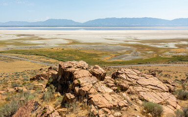 Fototapeta na wymiar The Great Salt Lake landscape