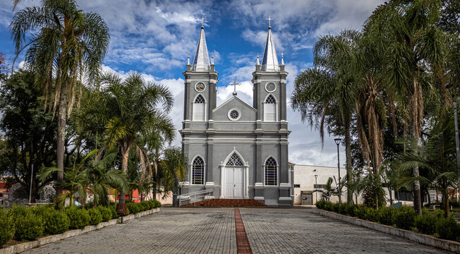 Igreja Matriz S&atilde;o Jo&atilde;o Batista em Prudent&oacute;polis