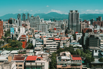 Naklejka premium Cityscape of Taipei, Taiwan