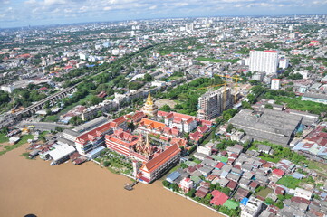 Obraz premium Helicopter fly over bangkok
