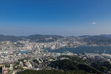 Fototapeta premium 稲佐山展望台からの長崎市街地眺望