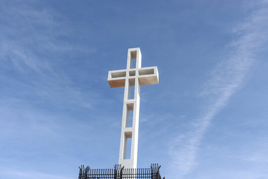 The 824 ft. tall white cross at Mt. Soledad National Veterans Memorial in La Jolla. CA.