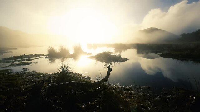 Coucher de soleil sur le piton argamasse, R&eacute;gion du Volcan La fournaise, ile de la r&eacute;union