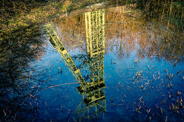 Spiegelung Förderturm Zeche Karl Funke im Wasser