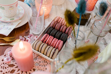 Macarons in allen Farben 