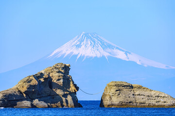【静岡県】雲見海岸から見る富士山	
