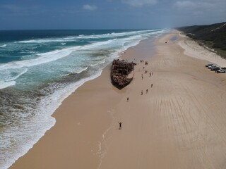 Gestrandetes Schiff auf Fraser Island 