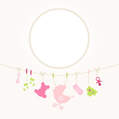 H&auml;ngende Baby Icons M&auml;dchen Runder Rahmen Punkte Beige