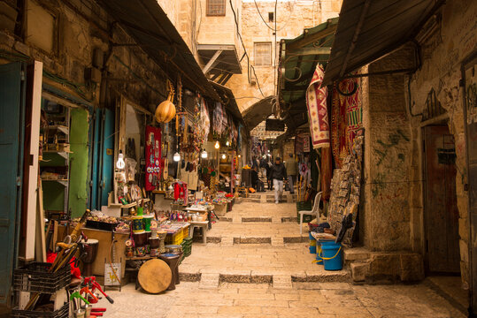 Suq Arabic market in muslim Quarter, Old City, Jerusalem, Israel., Middle East