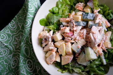 apple chicken salad meal