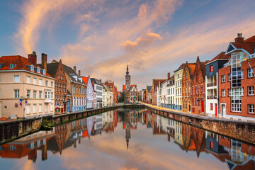 Fototapeta na wymiar Bruges, Belgium Canals at Dusk