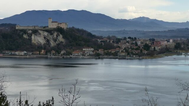 Landscape of Angera zoomed in on the city and the castle