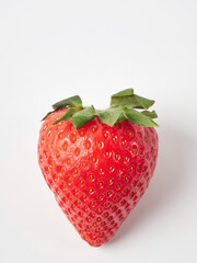delicious, single, diet, vegetable, round, chef, nature, ingredient, harvest, food, berry, strawberry, ripe, juicy, red, white, fresh, healthy, isolated, fruit, closeup, leaf, organic, sweet, tasty, b