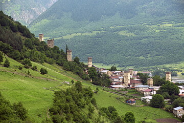 Fototapeta na wymiar Mestia is a city in Georgia, located in the Samegrelo-Zemo Svaneti region, located at the foot of Mount Ushba. Characteristic of the area and the city are the dozens of watchtowers.