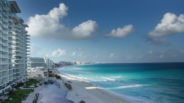 cancun coast with hotels