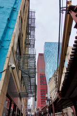 Usa, Illinois, Chicago, The Loop, El (elevated train) and fire escapes