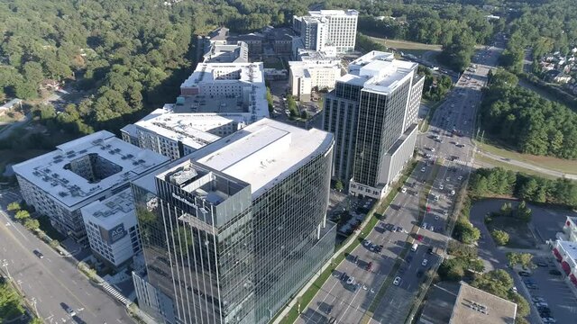 Raleigh Office Building Sunny Day Traffic 