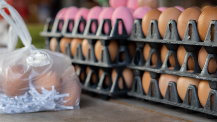 Several egg stalls ready in bags sold at bean stores.
