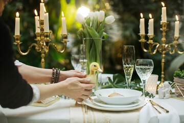 beautiful and cozy bright easter table decoration