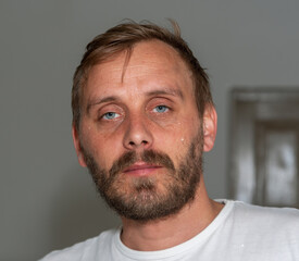 Obraz premium Portrait of friendly repairman.