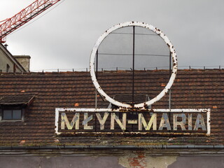 Stary szyld Młyn Maria we Wrocławiu, Polska © vofchok
