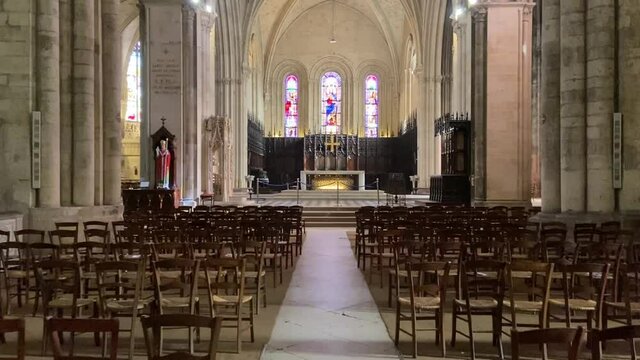 Nef de la basilique Saint-Seurin &agrave; Bordeaux, Gironde