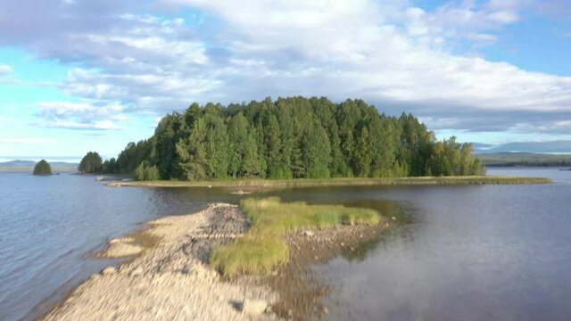 Cinematic reveal of one of the thousands beautiful little islands in Sweden