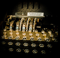 Keyboard, Bulbs & Rotors German World War 2 'Enigma' Machine - obrazy, fototapety, plakaty