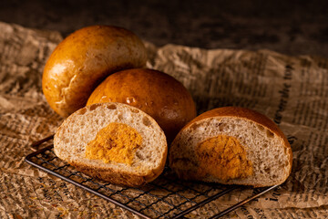 Whole wheat bread, on the board