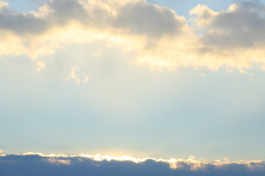 朝焼け雲 © #1e50a2