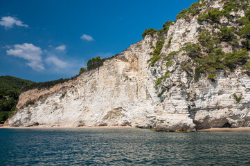 Fototapeta na wymiar rocky Gargano coast in Puglia