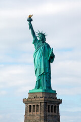 Fototapeta premium statue of liberty. cloudy day