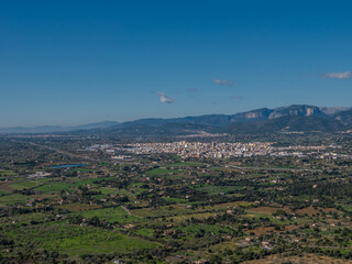 Obraz premium panoramic view of the city of Inca on the balearic island of mallorca, spain