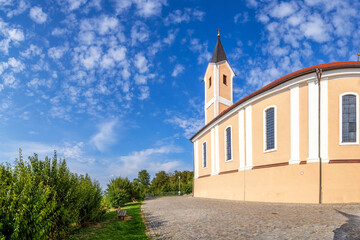 Fototapeta premium Mariahilfe Kirche, Neumarkt in der Oberpfalz, Deutschland 