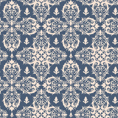 Royal victorian seamless pattern. Damask royal pattern
