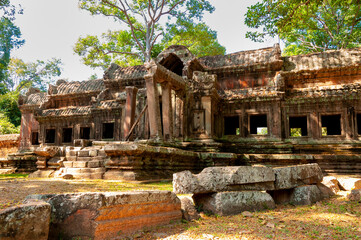 VIEWS OF ANKOR WAT TEMPLES - TOWERS WITH FACES- VEGETATION GROWING OVER BUILDINGS.
COLORED RUINS, TEMPLES WITH HISTORY AND INCREDIBLE ARCHITECTURE