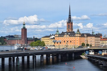 Riddarholm Church is the burial church of the Swedish monarchs. It is located on the island of Riddarholmen, close to the Royal Palace.