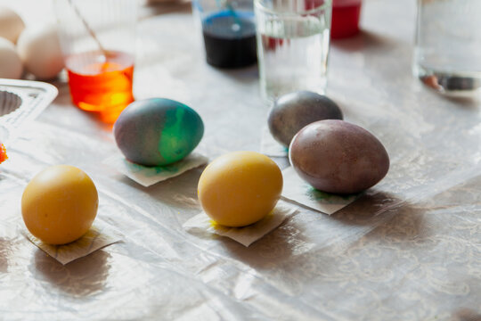 Creative Mess With Homemade Easter Egg Coloring At Home