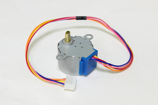 Unipolar stepper motor for hibbies diy projects